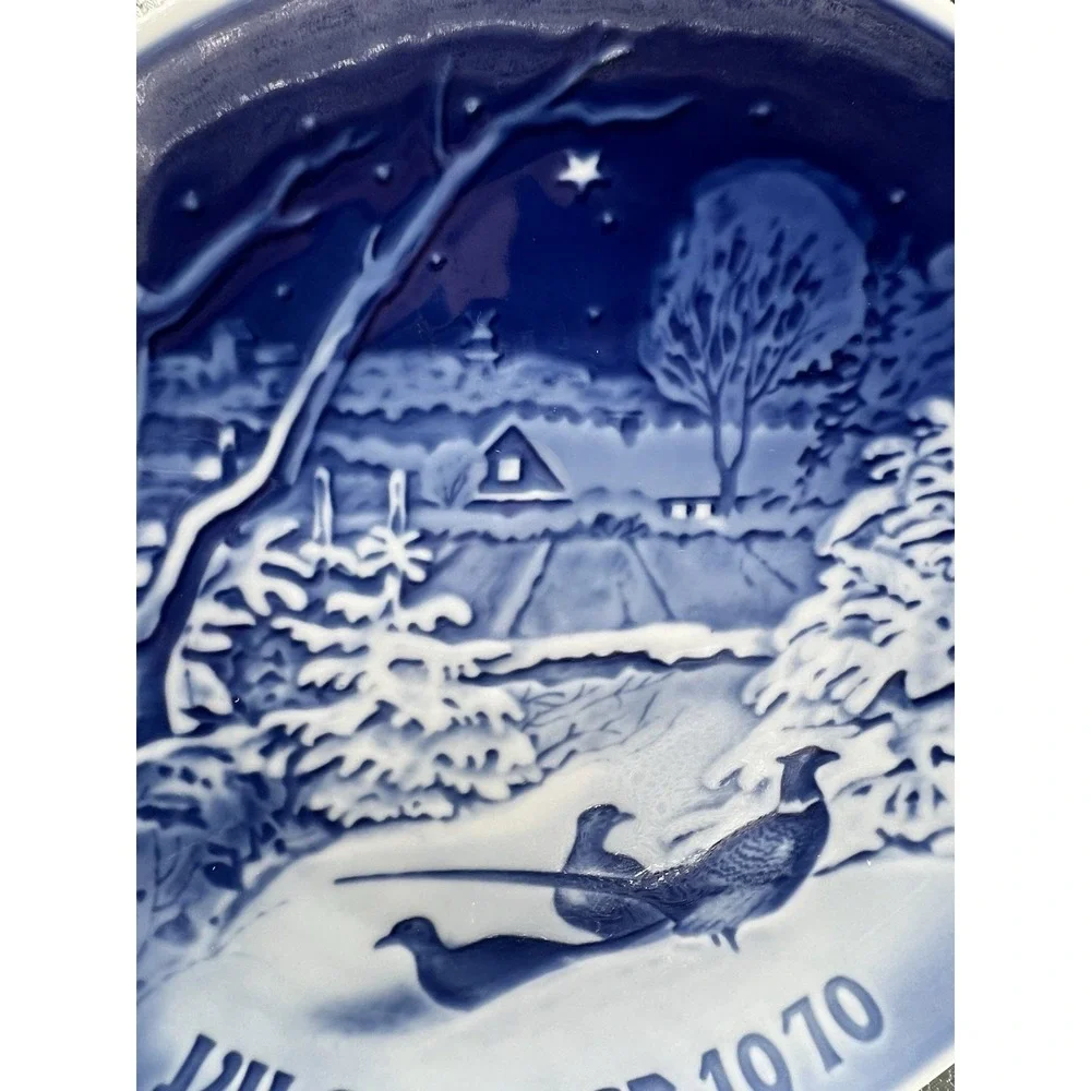 B&G Bing & Grondahl 1970 Christmas Plate Pheasants In The Snow‎ Denmark